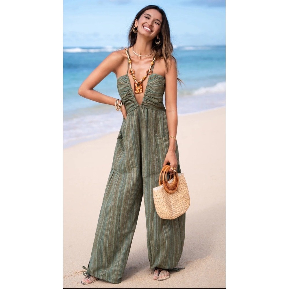 Nwt Cupshe Women's Forest Glow Striped Jumpsuit Halter Size Small